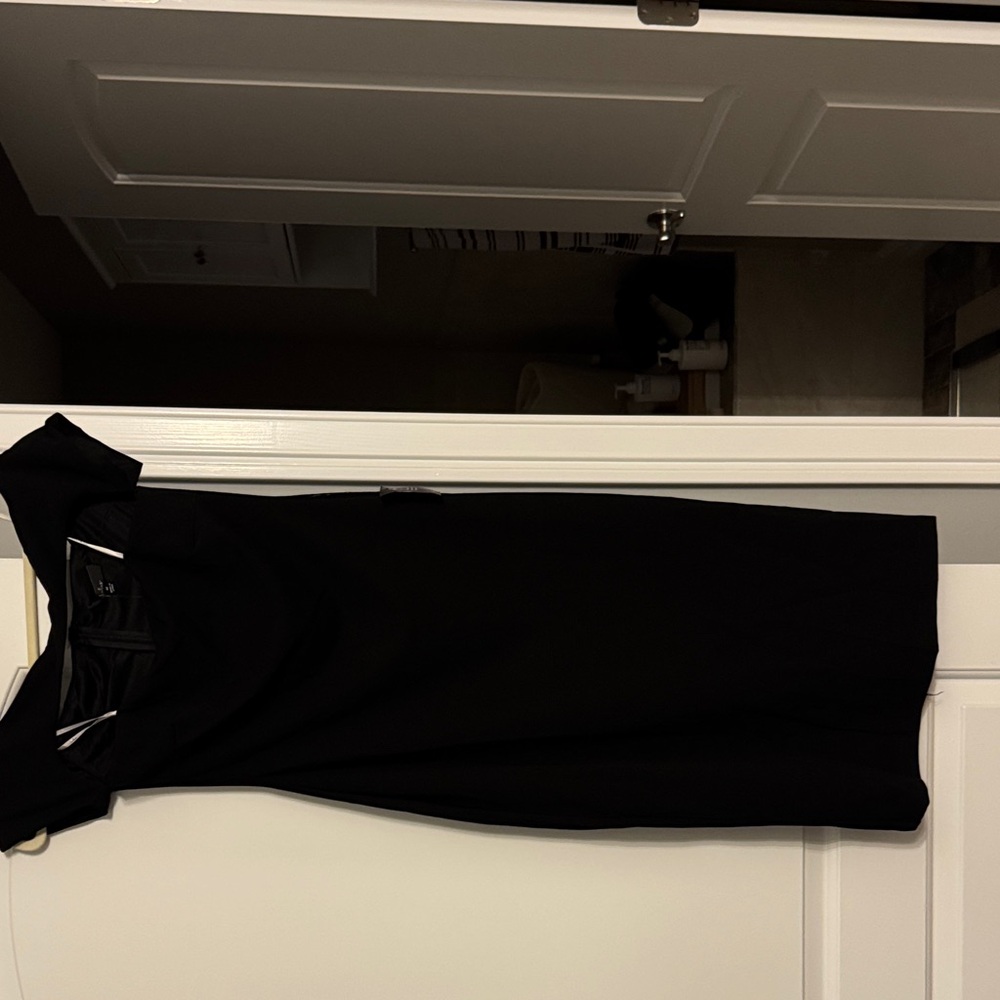 Lulu's Classic Black Dress